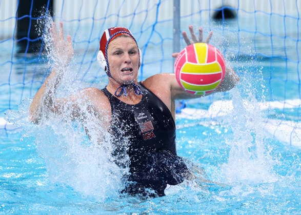 July 22, 2026, Sydney, Nsw, Australia: AMANDA LONGAN of the United States makes a save during the quarterfinal match between the United States and China at the 2026 World Aquatics Women s Water polo, Wasserball World Cup. Water Polo 2026: World Aquatics WomenÃ¢â‚¬â ¢S Water Polo World Cup  - ZUMAt173 20260722_zsp_t173_012 Copyright: xStephanexThomasx