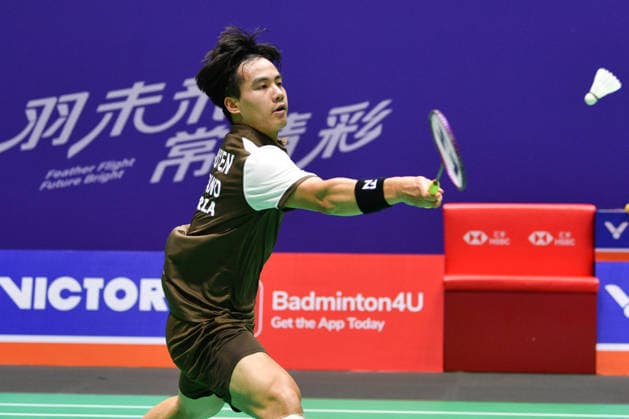 CHANGZHOU, CHINA - JULY 22: Nhat Nguyen of Ireland competes in the Men s Singles Round of 32 match against Li Shifeng of China on day 2 of the China Open 2026 at Changzhou Olympic Sports Center Gymnasium on July 22, 2026 in Changzhou, Jiangsu Province of China.  Copyright: xVCGx 111655766169