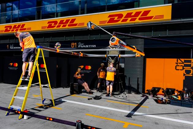 BUDAPEST - Setting up the McLaren Formula One team s pit lane during Formula 1 Hungary at the Hungaroring circuit on July 22, 2026, in Budapest, Hungary. (Photo by DeFodi Images) - *** BUDAPEST: Setting up the McLaren Formula One team s pit lane during the Formula 1 Hungarian Grand Prix at the Hungaroring circuit on July 22, 2026, in Budapest, Hungary. Photo by DeFodi Images