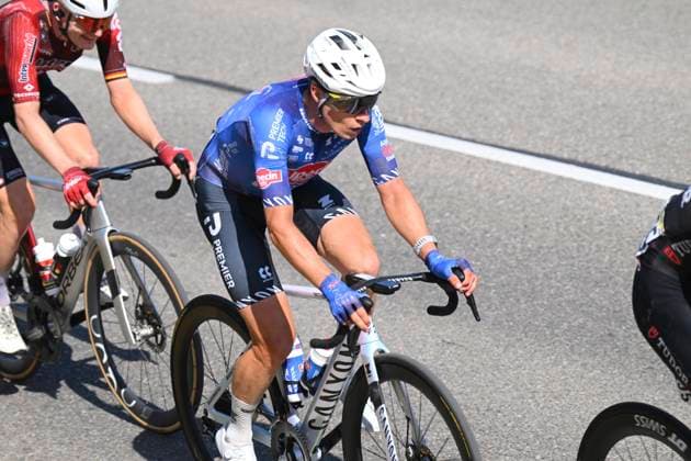 Tour de France 2026 Stage 17 VOIRON, FRANCE - JULY 22 : Philipsen Jasper (BEL) of Alpecin - Premier Tech during stage 17 of the 113rd edition of Tour de France an UCI World Tour 2.UWT cycling road race stage for Men Elite of 175 km with start in Chambery and finish in Voiron on July 22, 2026 in Voiron, France, 22 07 2026 ( Motordriver Kurt Vandenborre - Voiron France  Copyright: xGvgx