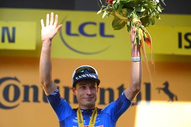 Tour de France 2026 Stage 17 VOIRON, FRANCE - JULY 22 : Philipsen Jasper (BEL) of Alpecin - Premier Tech pictured during the podium ceremony of stage 17 of the 113rd edition of Tour de France an UCI World Tour 2.UWT cycling road race stage for Men Elite of 175 km with start in Chambery and finish in Voiron on July 22, 2026 in Voiron, France, 22 07 2026 ( Motordriver Kurt Vandenborre - Voiron France  Copyright: xGvgx
