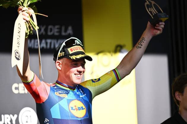 Danish Mads Pedersen of Lidl-Trek celebrates on the podium with the combativity award after stage 17 of the 2026 Tour de France cycling race, a stage of 175km from Chambery to Voiron, on Wednesday 22 July 2026. The 113th edition of the Tour de France starts on Saturday 4 July in Barcelona, Spain, and will finish in Paris, France on the 26th of July. DAVIDxPINTENS  x181767105x