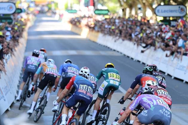 Tour de France 2026 - UCI Cycling Race Pierre Teyssot MAXPPP ; Tour de France 2026 - UCI Cycling Race. Voiron, France on July 22, 2026. 17th stage of the 113th edition of the Tour de France cycling race, 174,7 km between Chambéry and Voiron in the French Alps. At the finish, with the pack in green Mads Pedersen (DEN) LIDL-TREK Pierre Teyssot Maxppp Voiron Isere France  Copyright: xMAXPPPxPierrexTeyssotx TEY68007 TEY68007