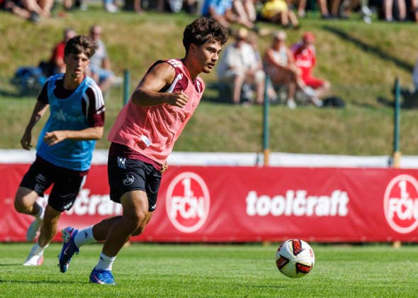 22.07.2026 - Fussball - 2. Fussball-Bundesliga - Saison 2026 2027 - 1. FC Nürnberg FCN Club - Trainingslager Sommer Sommertrainingslager Gais - Bruneck - Südtirol - Zink DaMa - xdaxmax - Justin von der Hitz (27, 1. FC Nürnberg FCN ) *** July 22, 2026 Soccer 2 Bundesliga 2026–2027 Season 1 FC Nuremberg (FCN) Club Summer Training Camp Summer Training Camp in Gais, Brunico, South Tyrol Zink DaMa xdaxmax Justin von der Hitz 27, 1 FC Nuremberg FCN