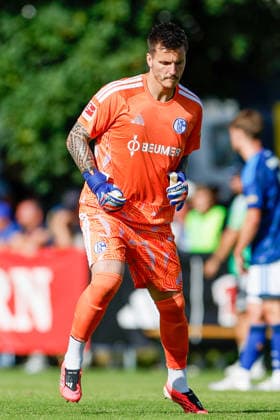 SOCCER - Schalke vs Kharkiv, test match KEMATEN,AUSTRIA,22.JUL.26 - SOCCER - 1. DFL, 1. Deutsche Bundesliga, Premjer-Liha, FC Schalke 04 vs FC Kharkiv, test match. Image shows Kevin Mueller (Schalke ).  GEPAxpictures xMarkoxVulic