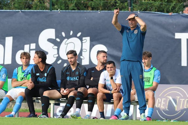 SSC Napoli v Arezzo - Pre Season Friendly Match Massimiliano Allegri, coach of Napoli, during a preseason friendly soccer match between Napoli and Arezzo at Stadio Carciato in Dimaro Folgarida, Trento, Italy, on July 22, 2026. Dimaro Folgarida Trento Italy  Copyright: xCiroxDexLucax originalFilename:deluca-sscnapol260722_npG1v.jpg