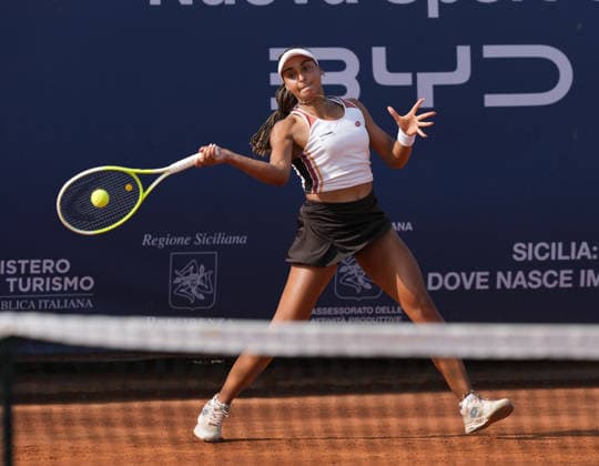 37th WTA, Tennis Damen Palermo Ladies Open 2026 Jennifer Ruggeri of Italy plays during the 37th Palermo Ladies Open WTA 125 in Palermo, Italy, on July 22, 2026. Palermo Italy  Copyright: xGabrielexMaricchiolox originalFilename:maricchiolo-37thwtap260722_npytJ.jpg