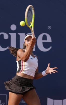 37th WTA, Tennis Damen Palermo Ladies Open 2026 Jennifer Ruggeri of Italy plays during the 37th Palermo Ladies Open WTA 125 in Palermo, Italy, on July 22, 2026. Palermo Italy  Copyright: xGabrielexMaricchiolox originalFilename:maricchiolo-37thwtap260722_npmtk.jpg