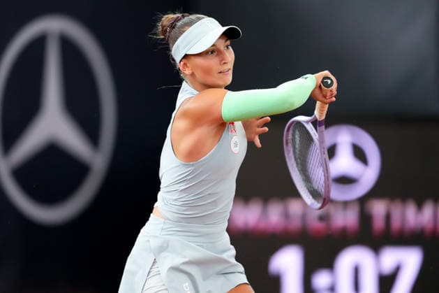 MSC Hamburg Ladies Open - Day 3 Julia Stusek of Germany plays during her Round of 16 match against fifth seed Tamara Korpatsch of Germany at the 2026 MSC Hamburg Ladies Open Women s tennis tournament at Am Rothenbaum in Hamburg, Germany. Hamburg Hamburg Germany  Copyright: xOwenxHammondx originalFilename:hammond-2026msch260722_npePD.jpg