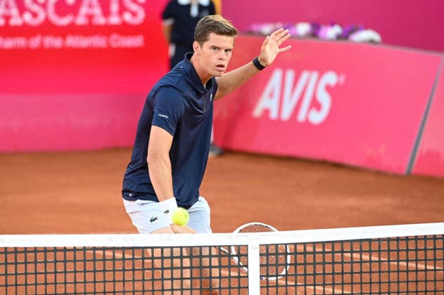 July 22, 2026, Lisbon, Lisbon, Portugal: ALEXANDER BLOCKX in action during the Round of 16 at the Millennium Estoril Open ATP, Tennis Herren tennis tournament at Clube de Tenis do Estoril. Lisbon Portugal - ZUMAr238 20260722_zip_r238_060 Copyright: xRicardoxRochax
