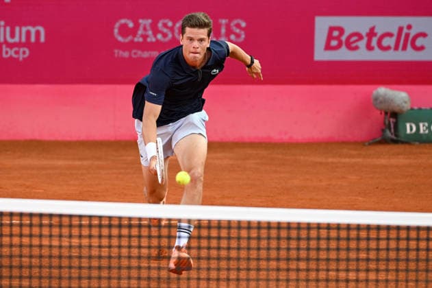 July 22, 2026, Lisbon, Lisbon, Portugal: ALEXANDER BLOCKX in action during the Round of 16 at the Millennium Estoril Open ATP, Tennis Herren tennis tournament at Clube de Tenis do Estoril. Lisbon Portugal - ZUMAr238 20260722_zip_r238_069 Copyright: xRicardoxRochax