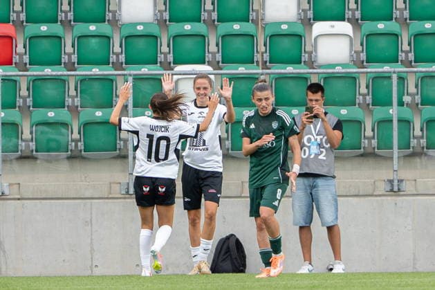SOSNOWIEC 22.07.2026 MECZ I RUNDA KWALIFIKACJI LIGA MISTRZOW SEZON 2026 27 CZARNI SOSNOWIEC - LUSSO NIKE -- UEFA WOMEN S CHAMPIONS LEAGUE QUALIFYING FIRST ROUND MATCH CZARNI SOSNOWIEC - LUSSO NIKE PATRYCJA SARAPATKA CIESZYNKA PO BRAMCE FOT. MATEUSZ WIEWIORKA 400mm.pl NEWSPIX.PL --- newspix.pl POLAND OUT! 