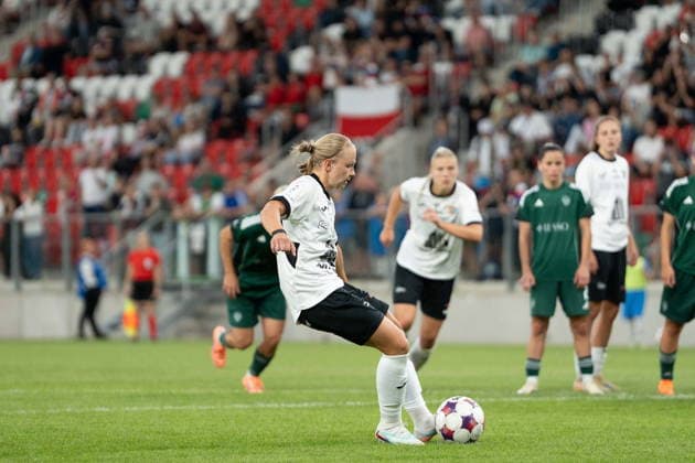 SOSNOWIEC 22.07.2026 MECZ I RUNDA KWALIFIKACJI LIGA MISTRZOW SEZON 2026 27 CZARNI SOSNOWIEC - LUSSO NIKE -- UEFA WOMEN S CHAMPIONS LEAGUE QUALIFYING FIRST ROUND MATCH CZARNI SOSNOWIEC - LUSSO NIKE KLAUDIA MILEK RZUT KARNY FOT. MATEUSZ WIEWIORKA 400mm.pl NEWSPIX.PL --- newspix.pl POLAND OUT! 