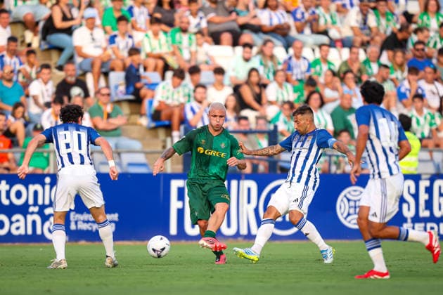 ESP: preseason Real Club Recreativo de Huelva v Real Betis Pablo Garcia of Real Betis during preseason friendly match between Real Club Recreativo de Huelva v Real Betis played at Nuevo Colombino Stadium, Huelva on July 22 2026 in Spain Huelva Spain Soccer *** ESP Preseason: Real Club Recreativo de Huelva vs. Real Betis — Pablo García of Real Betis during a preseason friendly match between Real Club Recreativo de Huelva and Real Betis played at Nuevo Colombino Stadium in Huelva on July 22, 2026, in Huelva, Spain — Soccer Copyright: xRafaelxRomanx xAgenciaxLOFx