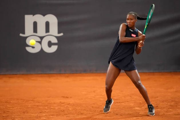MSC Hamburg Ladies Open - Day 3 Noma Noha Akugue of Germany plays against fourth seed Anna Bondar of Hungary during their round of 16 match at the 2026 MSC Hamburg Ladies Open Women s tennis tournament at Am Rothenbaum in Hamburg, Germany. Hamburg Germany  Copyright: xOwenxHammondx originalFilename:hammond-2026msch260722_npF1W.jpg