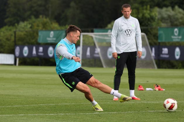 VfL Trainingslager, Weimarer Land Blankenhain, 22.07.2026, Fußball, Herren, Saison 2026 2027, 2. BL, VfL Wolfsburg, Sommer-Trainingslager: Tag 4. Dzenan Pejcinovic (VfL Wolfsburg) Weimarer Land, Thüringen Deutschland *** VfL Training Camp, Weimarer Land Blankenhain, July 22, 2026, Soccer, Men s, 2026–2027 Season, 2nd Bundesliga, VfL Wolfsburg, Summer Training Camp Day 4 Dzenan Pejcinovic VfL Wolfsburg Weimarer Land, Thuringia, Germany