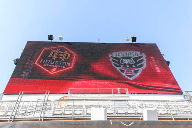 HOUSTON, TX - JULY 22: Wide worm™s eye view of digital scoreboard during the MLS, Fussball Herren, USA match between Houston Dynamo FC and D.C. United on July 22, 2026 at Shell Energy Stadium in Houston, Texas. (Photo by Leslie Plaza Johnson Icon Sportswire) SOCCER: JUL 22 MLS Houston Dynamo FC vs D.C. United EDITORIAL USE ONLY Icon260722001