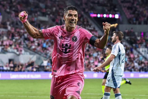 July 22, 2026, Miami, Florida, USA: Luis Suarez (9) of Inter Miami CF celebrates a goal during a MLS, Fussball Herren, USA match between Inter Miami CF and Chicago Fire FC Soccer 2026: Inter Miami 3:2 Chicago Fire  - ZUMAa257 20260722_zsp_a257_017 Copyright: xChrisxArjoonx