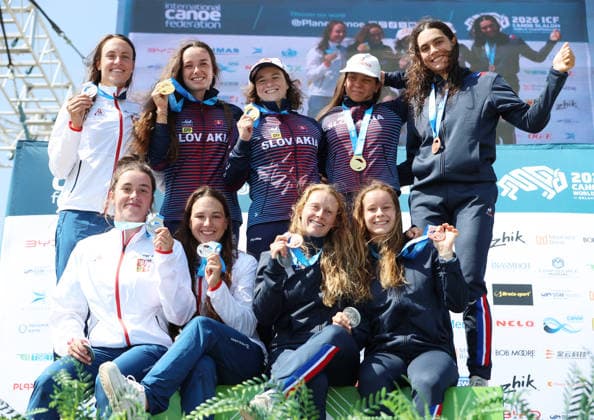 July 22, 2026, Oklahoma City, Oklahoma, USA: Teams of Slovakia, Czech Republic and France - medalist of Women s Canoe Teams on 2026 ICF Canoe Slalom World Championships, Oklahoma City, USA. ICF Canoe Slalom World Championships 2026 - Slovakia, Czech Republic And France  - ZUMAc278 20260722_zsp_c278_017 Copyright: xMarcinxCholewinskix