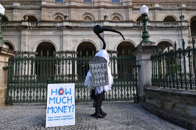 OLYMPICS MONEY BURNING 2032 BBQ, A person dressed as a Ibis is seen during a protest against the 2032 Brisbane Olympics are seen during a Olympics Money Burning BBQ protest that marks 6 years until the Brisbane 2032 Olympics, at Queensland Parliament House, in Brisbane, Thursday, July 23, 2026. ( NO ARCHIVING BRISBANE QUEENSLAND AUSTRALIA  Copyright: xDARRENxENGLANDx 20260723120074941019