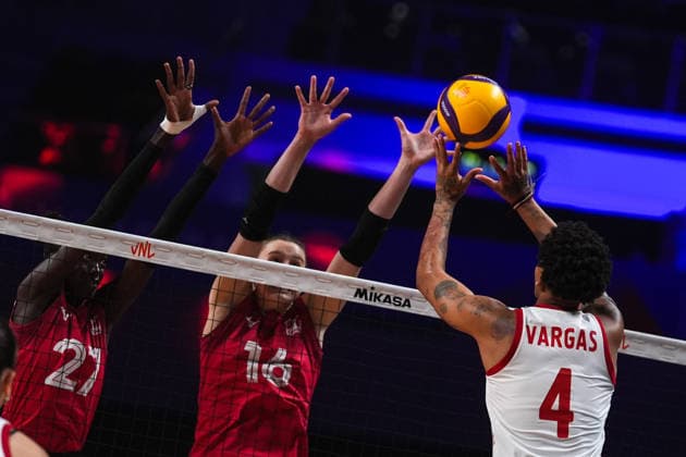 Turkiye v Canada - 2026 FIVB Volleyball Nations League MACAU, CHINA - JULY 23: Melissa Vargas (4) of Turkiye competes during the 2026 FIVB Volleyball Nations League (VNL) quarterfinal match between Turkiye and Canada at the East Asian Games Dome in Macau, China on July 23, 2026. Dilara Irem Sancar Anadolu Macau China. Editorial use only. Please get in touch for any other usage.  Copyright: x2026xAnadoluxDilaraxIremxSancarx