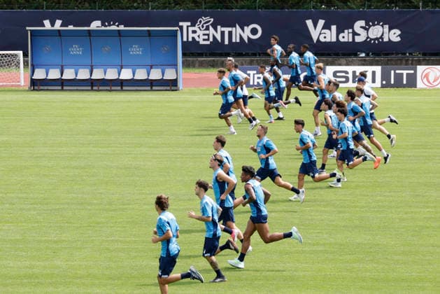 SSC Napoli preseason 2026-27 seventh daySSC Napoli s 2026-27 preseason training camp in val di sole in Trentino, Dimaro Folgarida July, 23 2026. _BPH2442 Copyright: xAntonioxBalascox
