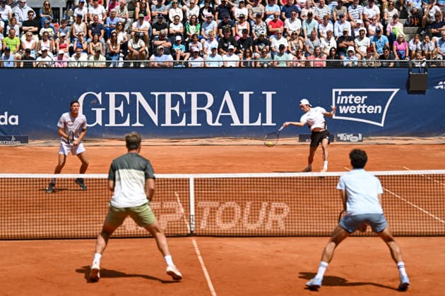 TENNIS - ATP, Tennis Herren Generali Open 2026 KITZBUEHEL,AUSTRIA,23.JUL.26 - TENNIS - ATP World Tour, Generali Open. Image shows Joel Schwaerzler (AUT), Kevin Krawietz (GER), Lukas Neumayer (AUT) and Pierre Hugues Herbert (FRA).  GEPAxpictures xDanielxSchoenherr