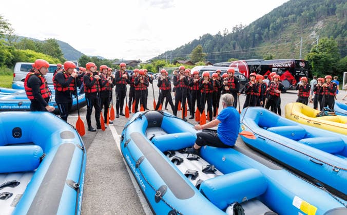 23.07.2026 - Fussball - 2. Fussball-Bundesliga - Saison 2026 2027 - 1. FC Nürnberg FCN Club - Trainingslager Sommer Sommertrainingslager Gais - Bruneck - Südtirol - Zink DaMa - xdaxmax -Teamevent - Rafting - Mannschaft Team erhält Einweisung *** July 23, 2026 Soccer 2 Bundesliga 2026–2027 Season 1. FC Nürnberg (FCN) Club Summer Training Camp Summer Training Camp in Gais, Brunico, South Tyrol Zink DaMa xdaxmax Team Event: Rafting; Team Receives Briefing