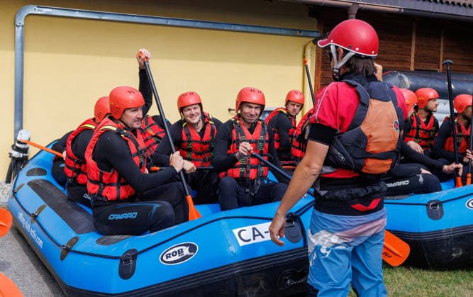 23.07.2026 - Fussball - 2. Fussball-Bundesliga - Saison 2026 2027 - 1. FC Nürnberg FCN Club - Trainingslager Sommer Sommertrainingslager Gais - Bruneck - Südtirol - Zink DaMa - xdaxmax -Teamevent - Rafting - Miroslav Miro Klose ( Trainer 1. FC Nürnberg FCN ) und Trainerteam erhalten Einweisung *** July 23, 2026 Soccer 2 Bundesliga 2026–2027 Season 1 FC Nuremberg (FCN) Club Summer Training Camp Summer Training Camp in Gais, Brunico, South Tyrol Zink DaMa xdaxmax Team Event: Rafting Miroslav Miro Klose, Coach of 1. FC Nürnberg (FCN), and the coaching staff receive a briefing