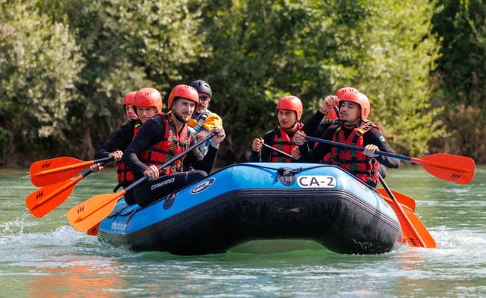 23.07.2026 - Fussball - 2. Fussball-Bundesliga - Saison 2026 2027 - 1. FC Nürnberg FCN Club - Trainingslager Sommer Sommertrainingslager Gais - Bruneck - Südtirol - Zink DaMa - xdaxmax -Teamevent - Rafting - Khalid Abu El Haija (44, 1. FC Nürnberg FCN ) Rafael Lubach (18, 1. FC Nürnberg FCN ) und Mannschaft Team auf einem Boot *** July 23, 2026 Soccer 2 Soccer Bundesliga 2026–2027 Season 1 FC Nuremberg (FCN) Club Summer Training Camp Summer Training Camp in Gais, Brunico, South Tyrol Zink DaMa xdaxmax Team Event: Rafting Khalid Abu El Haija 44, 1 FC Nuremberg (FCN) Rafael Lubach 18, 1 FC Nuremberg (FCN) and the team on a boat