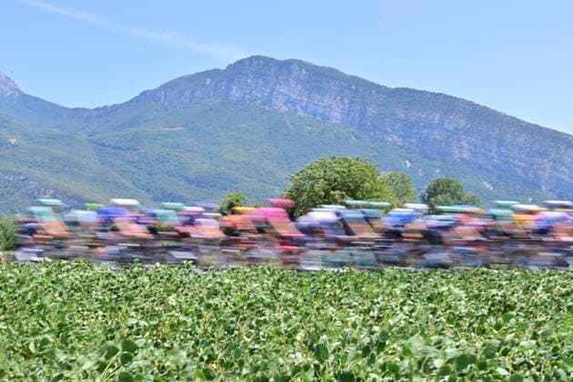 Tour de France 2026 Stage 18 ORCIERES-MERLETTE, FRANCE - JULY 23 : illustration picture peloton during stage 18 of the 113rd edition of Tour de France an UCI World Tour 2.UWT cycling road race stage for Men Elite of 185 km with start in Voiron and finish in Orcieres-Merlette on July 23, 2026 in Orcieres-Merlette, France, 23 07 2026 Orcieres-Merlette France  Copyright: xPetexGodingx
