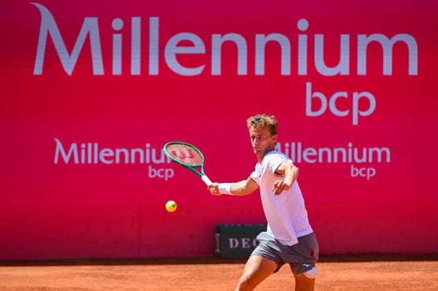July 23, 2026, Lisbon, Lisbon, Portugal: LUCA VAN ASSCHE in action during the Round of 16 at the Millennium Estoril Open ATP, Tennis Herren tennis tournament at Clube de Tenis do Estoril. Millennium Estoril Open 2026  - ZUMAr238 20260723_zip_r238_006 Copyright: xRicardoxRochax