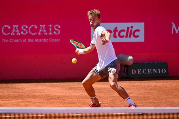 July 23, 2026, Lisbon, Lisbon, Portugal: LUCA VAN ASSCHE in action during the Round of 16 at the Millennium Estoril Open ATP, Tennis Herren tennis tournament at Clube de Tenis do Estoril. Millennium Estoril Open 2026  - ZUMAr238 20260723_zip_r238_007 Copyright: xRicardoxRochax