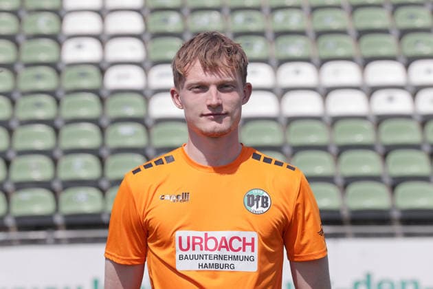 Torhueter Finn Boehmker (VfB Luebeck) ; VfB Luebeck; RL Nord Portraettermin 2026 2027 *** Goalkeeper Finn Boehmker, VfB Lübeck, VfB Lübeck, RL North, Photo Shoot 2026, 2027
