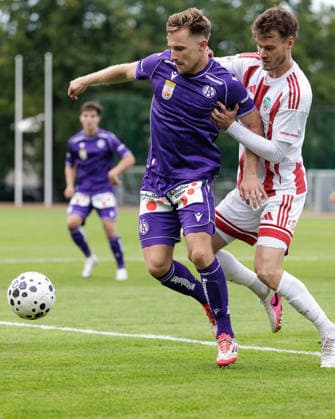 SOCCER - UEFA ECL, Liepaja vs. A.Wien JURMALA,LATVIA,23.JUL.26 - SOCCER - UEFA Conference League, qualification, FK Liepaja vs Austria Wien. Image shows Johannes Eggestein (A.Wien) and Bart Straalman (Liepaja).  GEPAxpictures xArminxRauthner