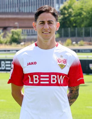 BAU Stuttgart , Nicolas Sessa; VfB Stuttgart II ; 3.Liga; Porträttermin 2026 2027, *** BAU Stuttgart, Nicolas Sessa, VfB Stuttgart II, 3. Liga, Photo Shoot 2026–2027,