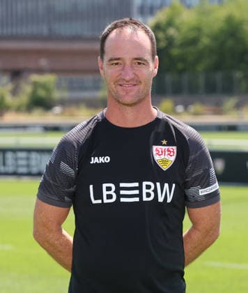 BAU Stuttgart , Nico Willig ; VfB Stuttgart II ; 3.Liga; Porträttermin 2026 2027, *** BAU Stuttgart, Nico Willig, VfB Stuttgart II, 3rd Division, Photo Shoot 2026–2027,