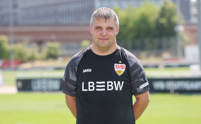 BAU Stuttgart , Jürgen Möhrle; VfB Stuttgart II ; 3.Liga; Porträttermin 2026 2027, *** BAU Stuttgart, Jürgen Möhrle, VfB Stuttgart II, 3rd Division, Photo Shoot 2026–2027,