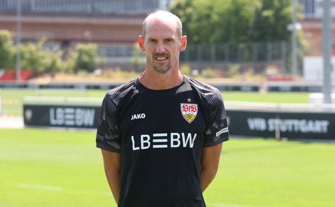BAU Stuttgart , Oliver Barth; VfB Stuttgart II ; 3.Liga; Porträttermin 2026 2027, *** BAU Stuttgart, Oliver Barth, VfB Stuttgart II, 3rd Division, Photo Shoot 2026–2027,