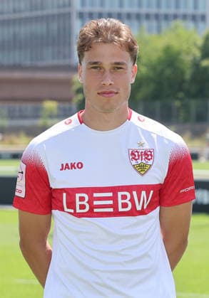 BAU Stuttgart , Christopher Olivier ; VfB Stuttgart II ; 3.Liga; Porträttermin 2026 2027, *** BAU Stuttgart, Christopher Olivier, VfB Stuttgart II, 3. Liga, Photo Shoot 2026–2027,