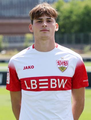 BAU Stuttgart , Matthaios Tsigkas; VfB Stuttgart II ; 3.Liga; Porträttermin 2026 2027, *** BAU Stuttgart, Matthaios Tsigkas, VfB Stuttgart II, 3rd Division, Photo Shoot 2026–2027,