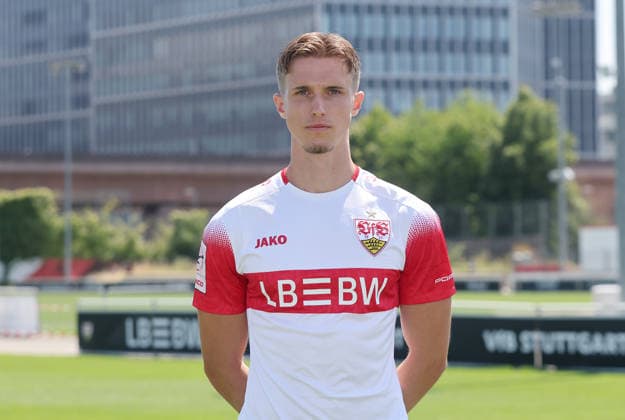 BAU Stuttgart , Oliver Rölke; VfB Stuttgart II ; 3.Liga; Porträttermin 2026 2027, *** BAU Stuttgart, Oliver Rölke, VfB Stuttgart II, 3rd Division, Photo Shoot 2026–2027,