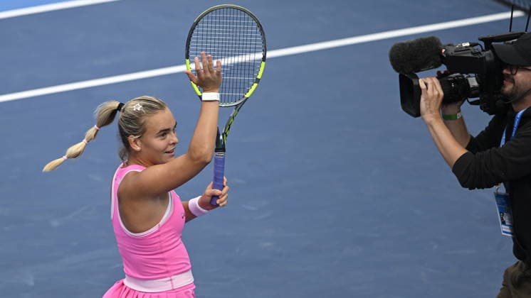 Sara Bejlek of Czech Republic celebrates victory after the match against Maria Timofeeva of Uzbekistan within the women s WTA, Tennis Damen 250 Livesport Prague Open 2026 tennis tournament in Prague, Czech Republic, on July 23, 2026. (CTKxPhoto MichalxKrumphanzl) CTKPhotoP2026072306881  CTKPhotoP2026072306881