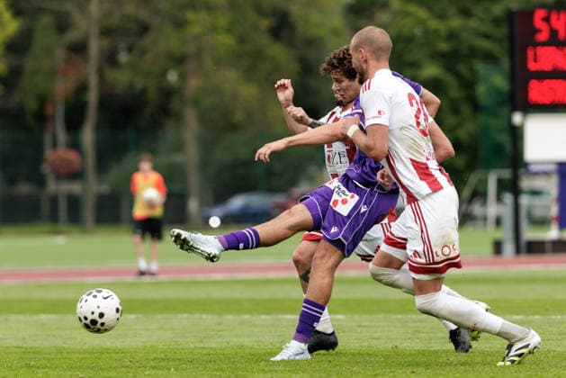 SOCCER - UEFA ECL, Liepaja vs. A.Wien JURMALA,LATVIA,23.JUL.26 - SOCCER - UEFA Conference League, qualification, FK Liepaja vs Austria Wien. Image shows Moritz Wels (A.Wien) and Vjaceslavs Isajevs (Liepaja). Keywords: goal.  GEPAxpictures xArminxRauthner