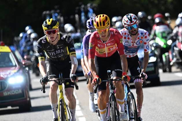 Tour de France 2026 Stage 18 ORCIERES-MERLETTE, FRANCE - JULY 23 : Jorgenson Matteo (USA) of Team Visma Lease a Bike, Johannessen Tobias Halland (NOR) of Uno-X Mobility, Paret-Peintre Valentin (FRA) of Soudal Quick-Step, Carapaz Richard (ECU) of EF Education - Easypost during stage 18 of the 113rd edition of Tour de France an UCI World Tour 2.UWT cycling road race stage for Men Elite of 185 km with start in Voiron and finish in Orcieres-Merlette on July 23, 2026 in Orcieres-Merlette, France, 23 07 2026 Orcieres-Merlette France  Copyright: xPetexGodingx
