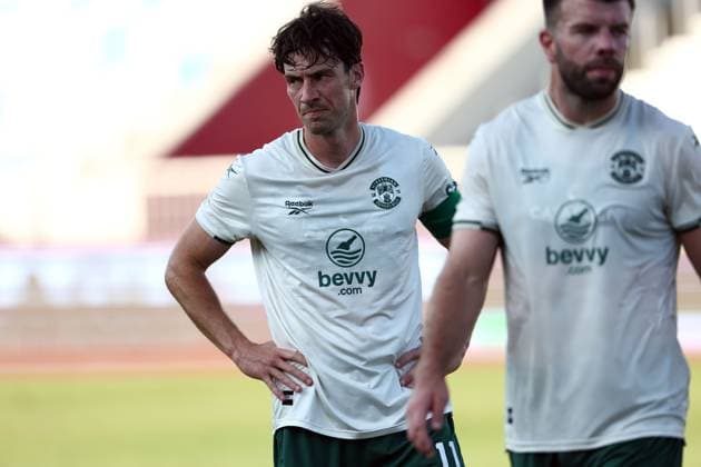 Joe Newell of Hibernian shows a look of dejection at full time Malisheva v Hibernian, UEFA Conference League, 2nd Qualifying Round, 1st Leg, Football, Liman Gegaj Stadium, Malisheva, Kosovo - 23 Jul 2026Malisheva Liman Gegaj Stadium Kosovo United Kingdom  Copyright: xNikolaxKrstic Shutterstockx 16999261cl