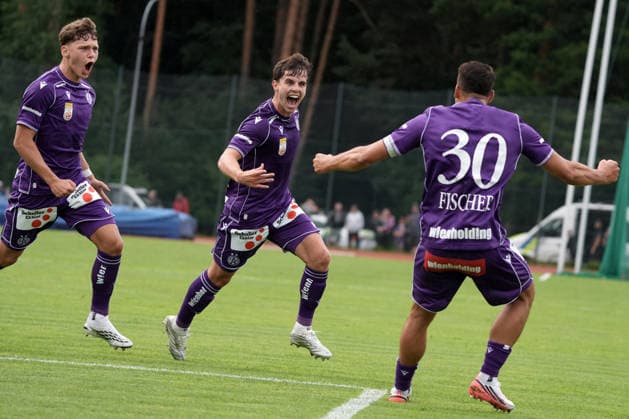 Latvia Soccer FK Liepaja Austria Wien, Riga, Latvia, 23.07.2026, football, soccer Florian Wustinger of FK Austria Wien celebrate with teammates his first goal during the UEFA Europa Conference League qualifying round game between Latvia™s FK Liepaja and Austria Wien komandam in Sloka, Latvia 23.07.2026. Photo: Roman Koksarov (RKF) Riga Latvia Copyright: xRomanxKoksarovx RKV00353.JPG