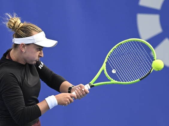 Barbora Krejcikova of Czech Republic (pictured) playes against Lucie Havlickova of Czech Republic during their match within the women s WTA, Tennis Damen 250 Livesport Prague Open 2026 tennis tournament in Prague, Czech Republic, on July 23, 2026. (CTKxPhoto MichalxKrumphanzl) CTKPhotoP2026072307222  CTKPhotoP2026072307222