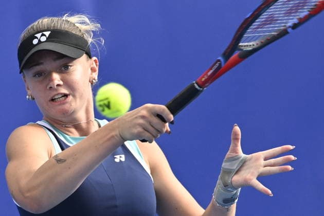 Barbora Krejcikova of Czech Republic playes against Lucie Havlickova of Czech Republic (pictured) during their match within the women s WTA, Tennis Damen 250 Livesport Prague Open 2026 tennis tournament in Prague, Czech Republic, on July 23, 2026. (CTKxPhoto MichalxKrumphanzl) CTKPhotoP2026072307463  CTKPhotoP2026072307463