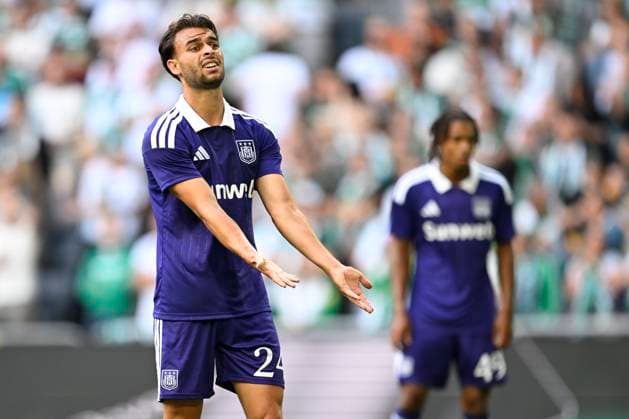 Hammarby IF v RSC Anderlecht - UEFA Europa League STOCKHOLM, SWEDEN - JULY 23 : Llansana Enric midfielder of RSC Anderlecht gestures during the UEFA Europa League 2026 27 second qualifying round first leg between Hammarby IF and RSC Anderlecht on July 23, 2026 in Stockholm, Sweden, 23 07 2026 Stockholm Sweden  Copyright: xNicoxVereeckenx